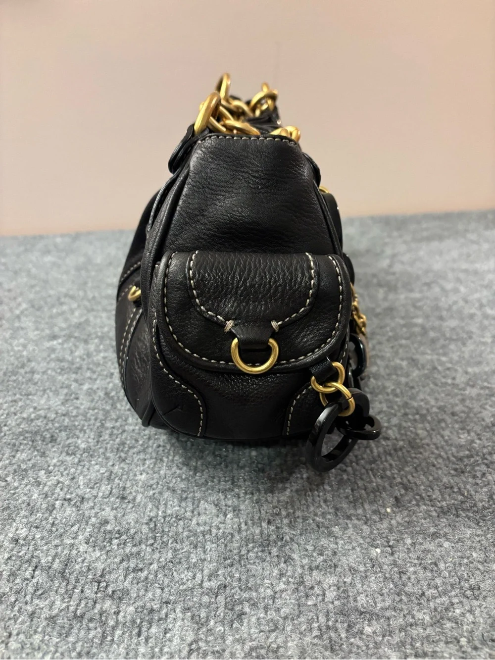 RARE Juicy Couture Y2K Scottie Tag Charm Leather Shoulder Bag Black